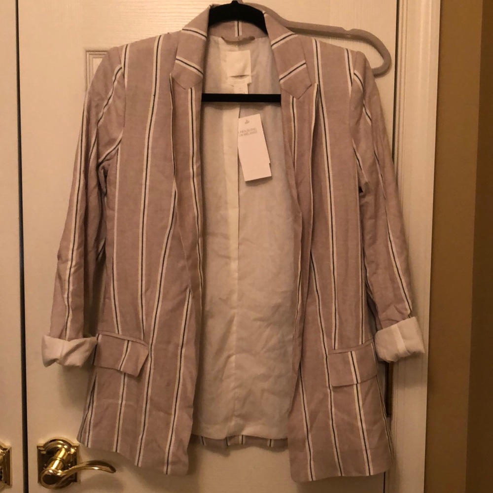 HM blazer tan and white